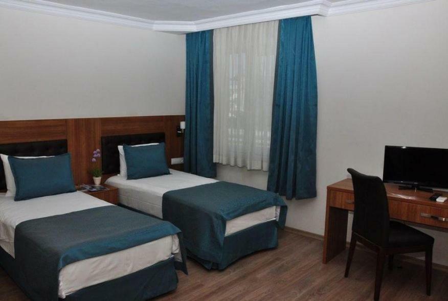 Diamond City Resort Hotel Buyukcekmece Bagian luar foto